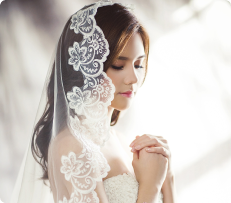 Custom wedding that beautifully shares your story